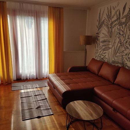 St. Michael Apartman Budapest Bagian luar foto
